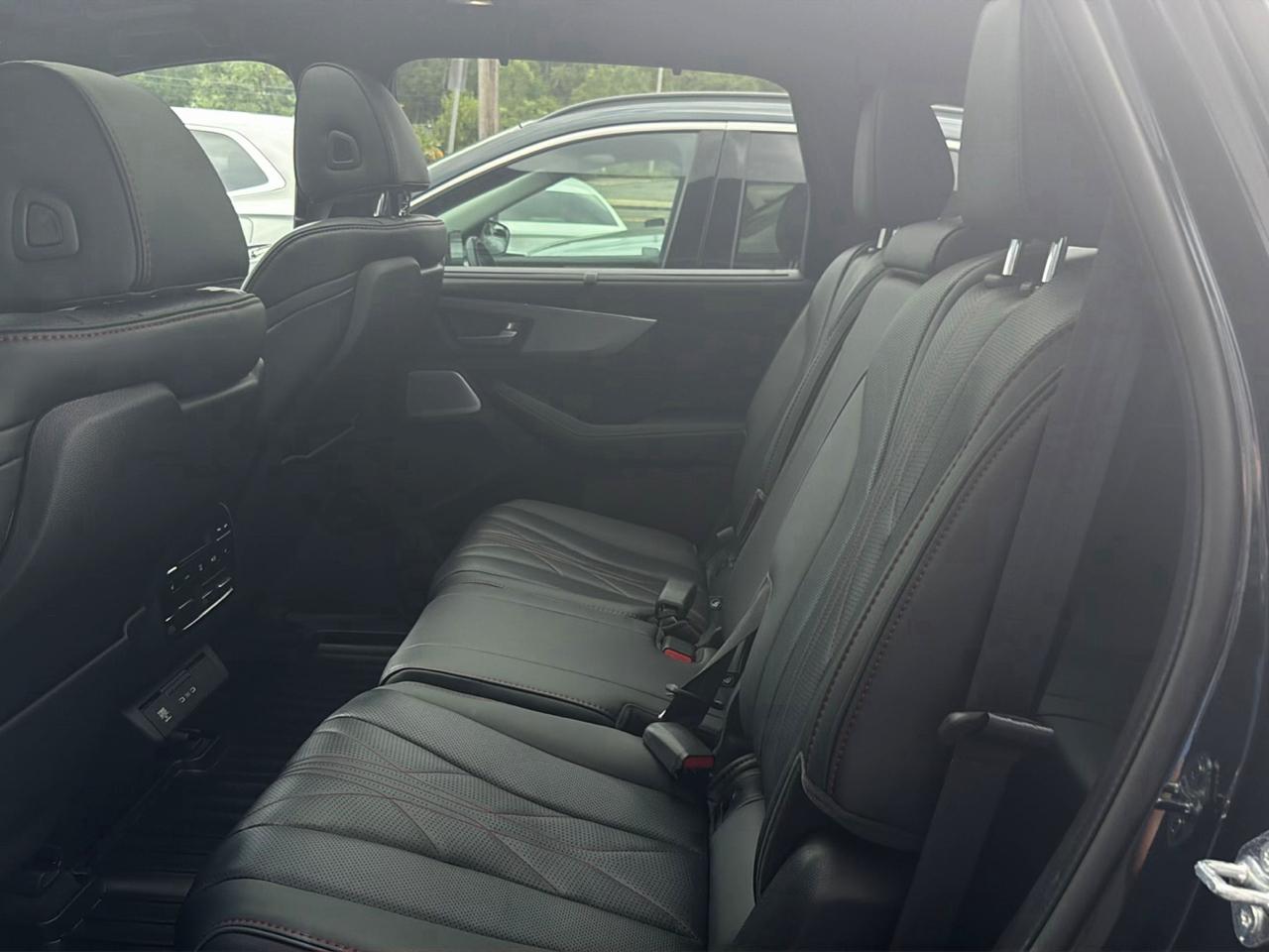 Acura MDX SH-AWD w/A-Spec Advance Package 2026