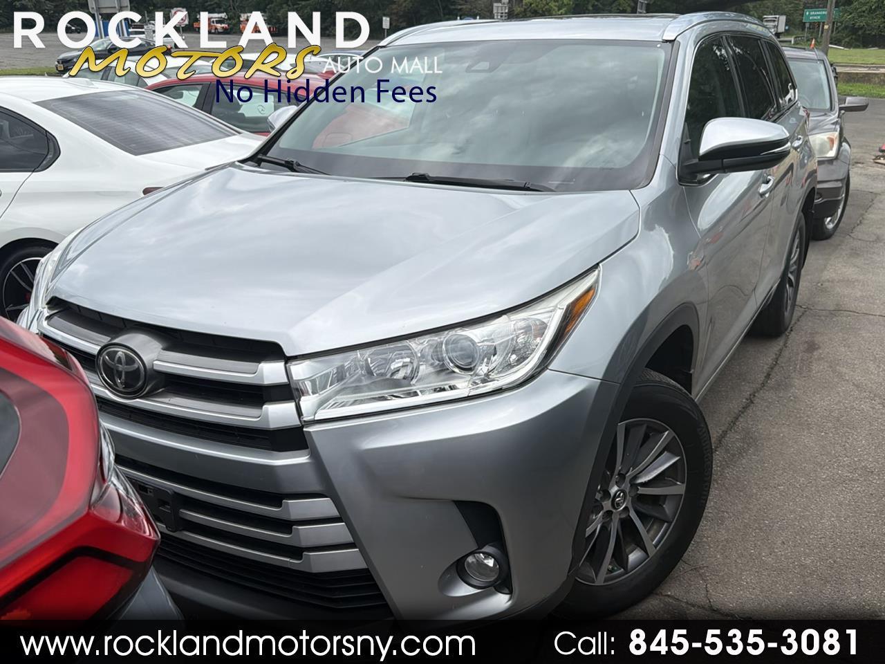 Toyota Highlander XLE V6 AWD (Natl) 2017