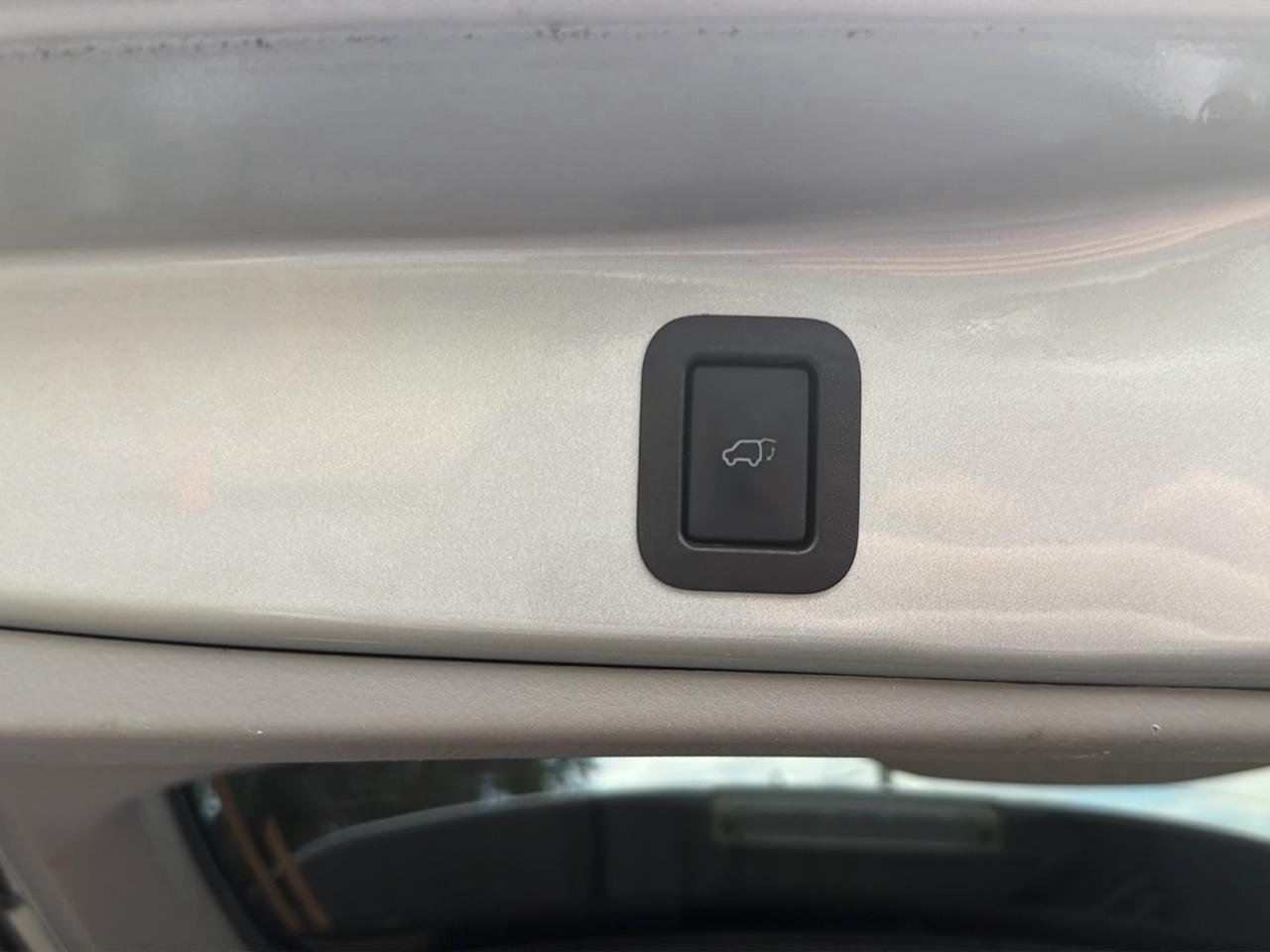 Toyota Highlander XLE V6 AWD (Natl) 2017