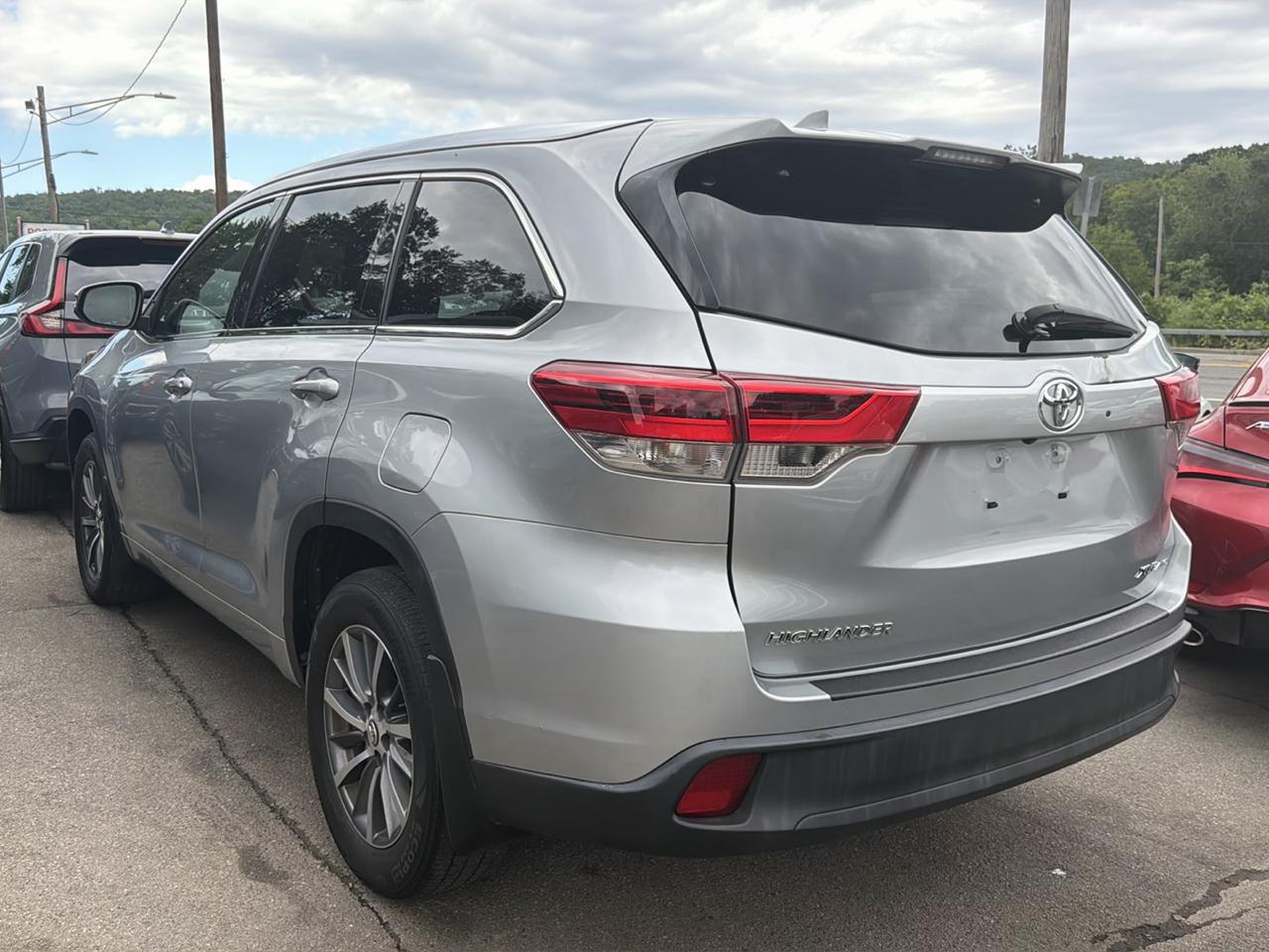 Toyota Highlander XLE V6 AWD (Natl) 2017