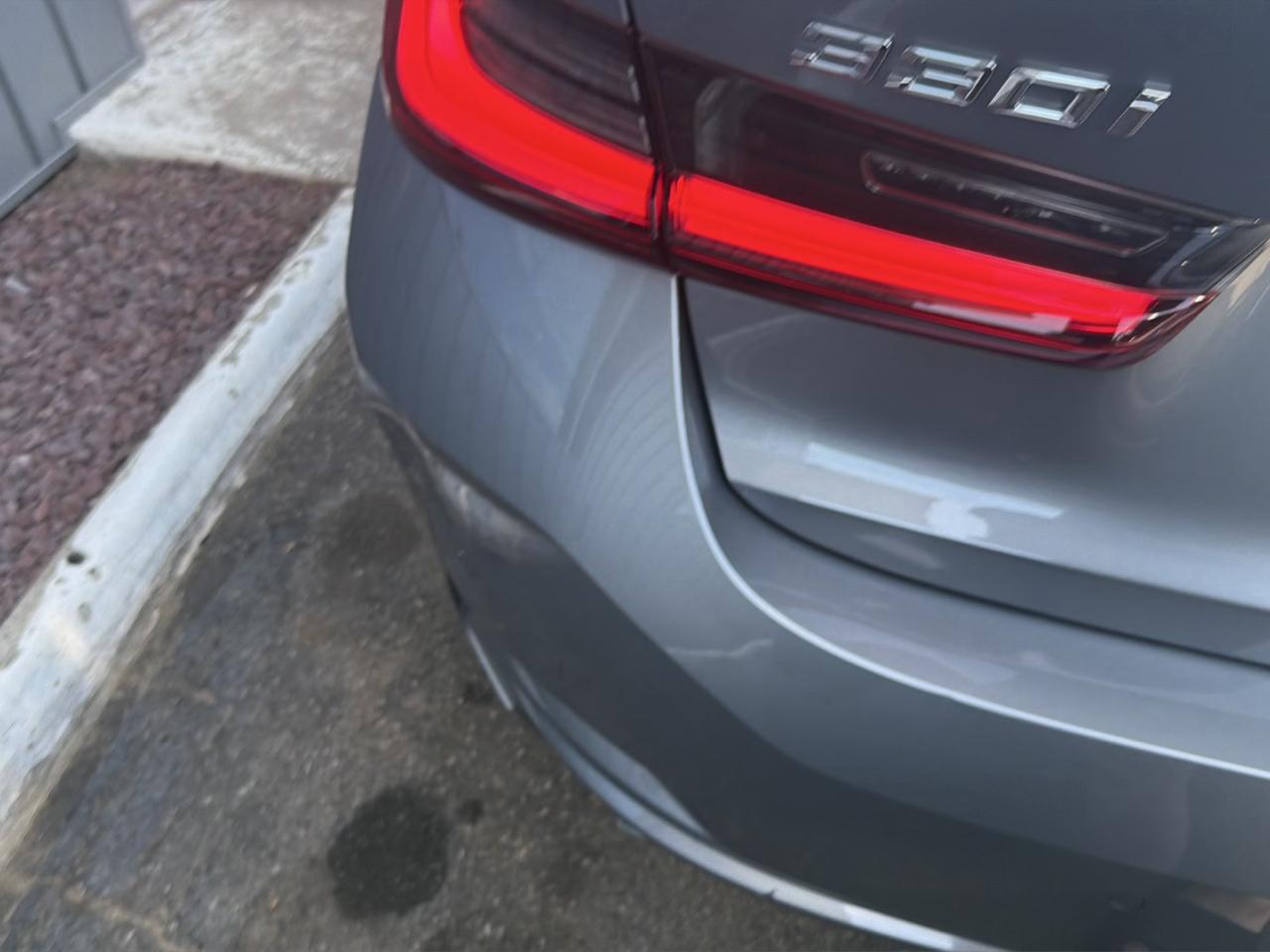 BMW 3 Series 330i xDrive Sedan 2024