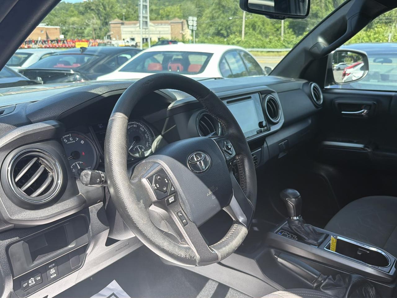Toyota Tacoma 4WD Double Cab V6 MT TRD Off Road (Natl) 2016