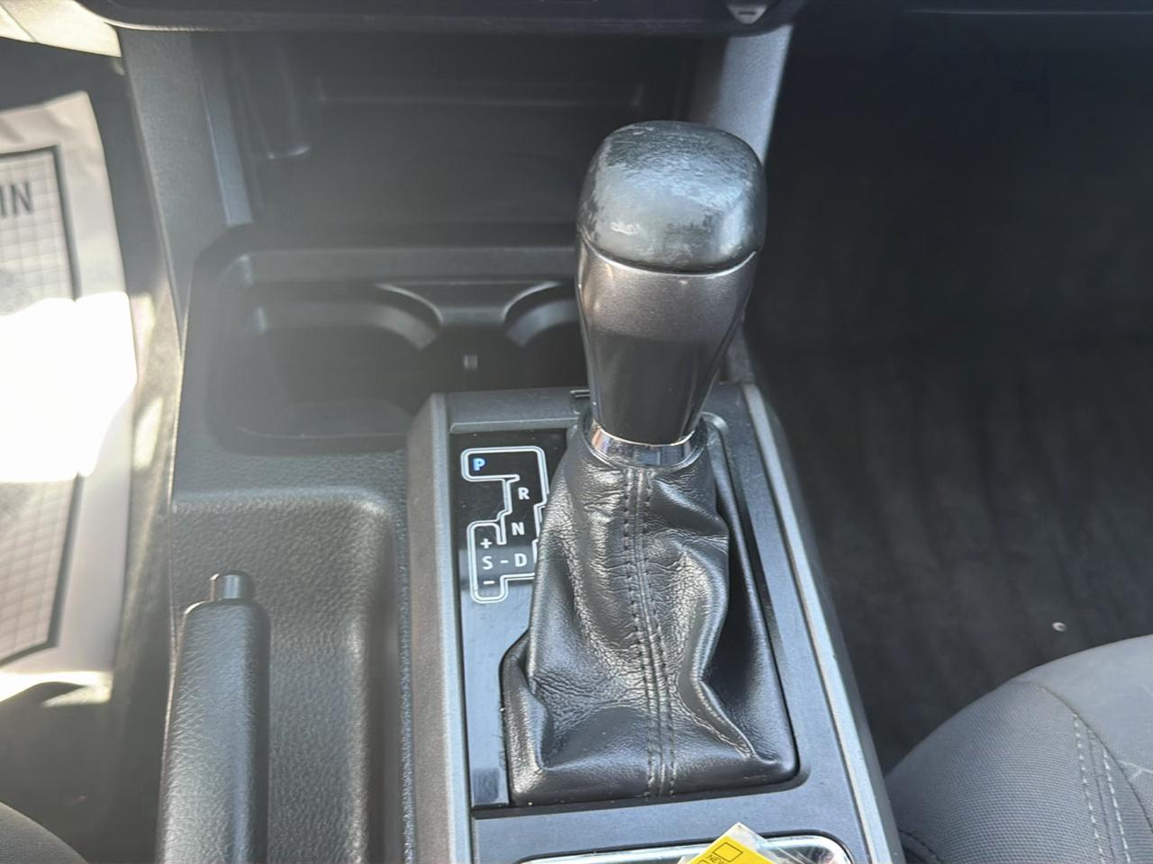 Toyota Tacoma 4WD Double Cab V6 MT TRD Off Road (Natl) 2016