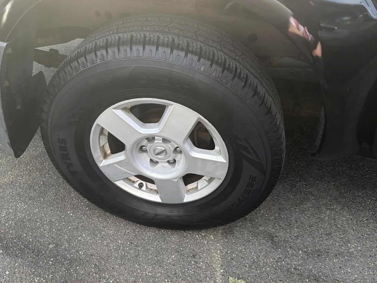 Nissan Frontier SE 2006