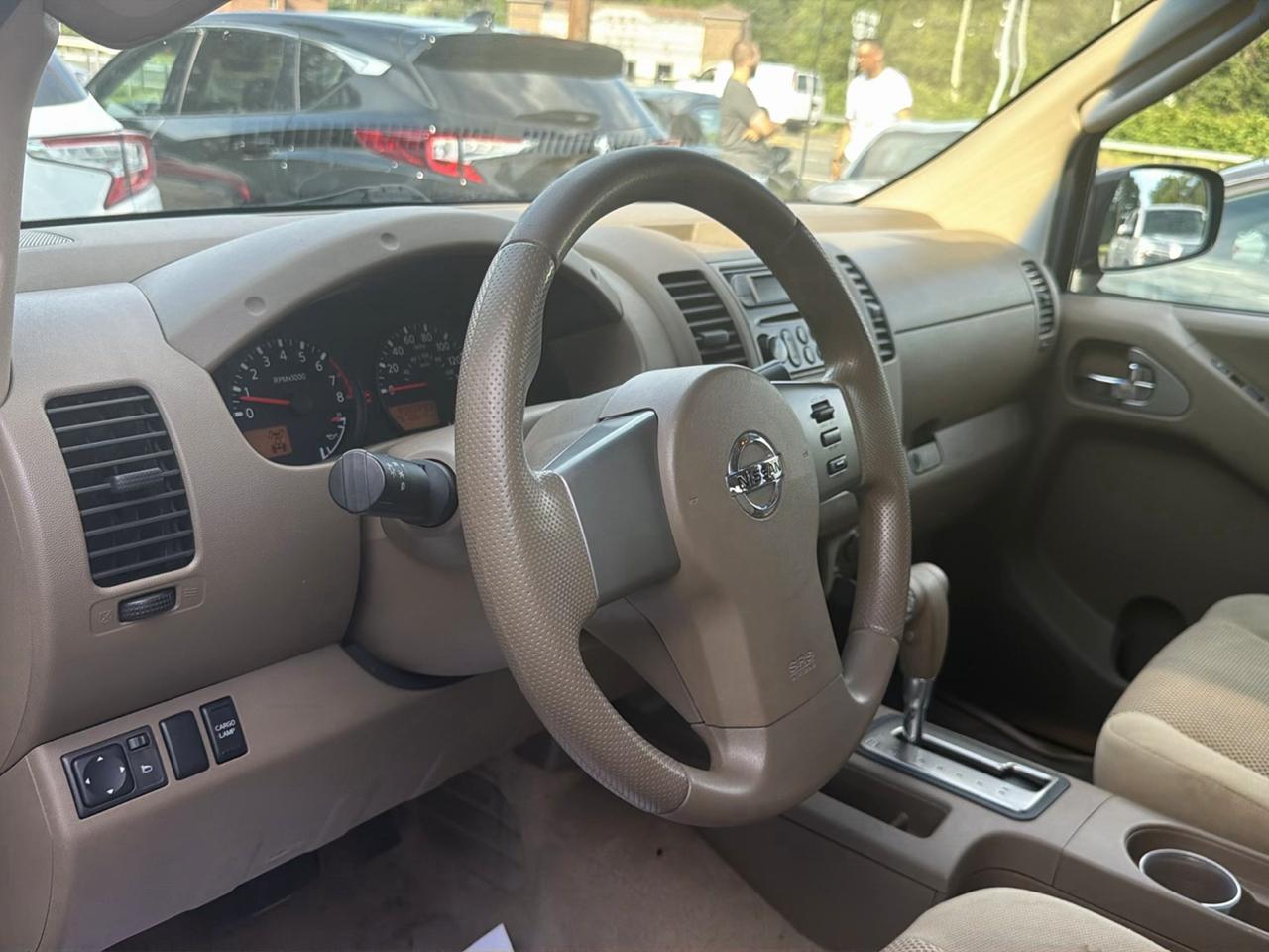 Nissan Frontier SE 2006