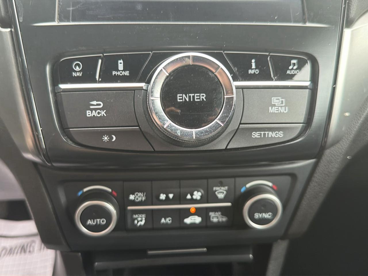 Acura ILX Sedan w/Technology Plus Pkg 2017