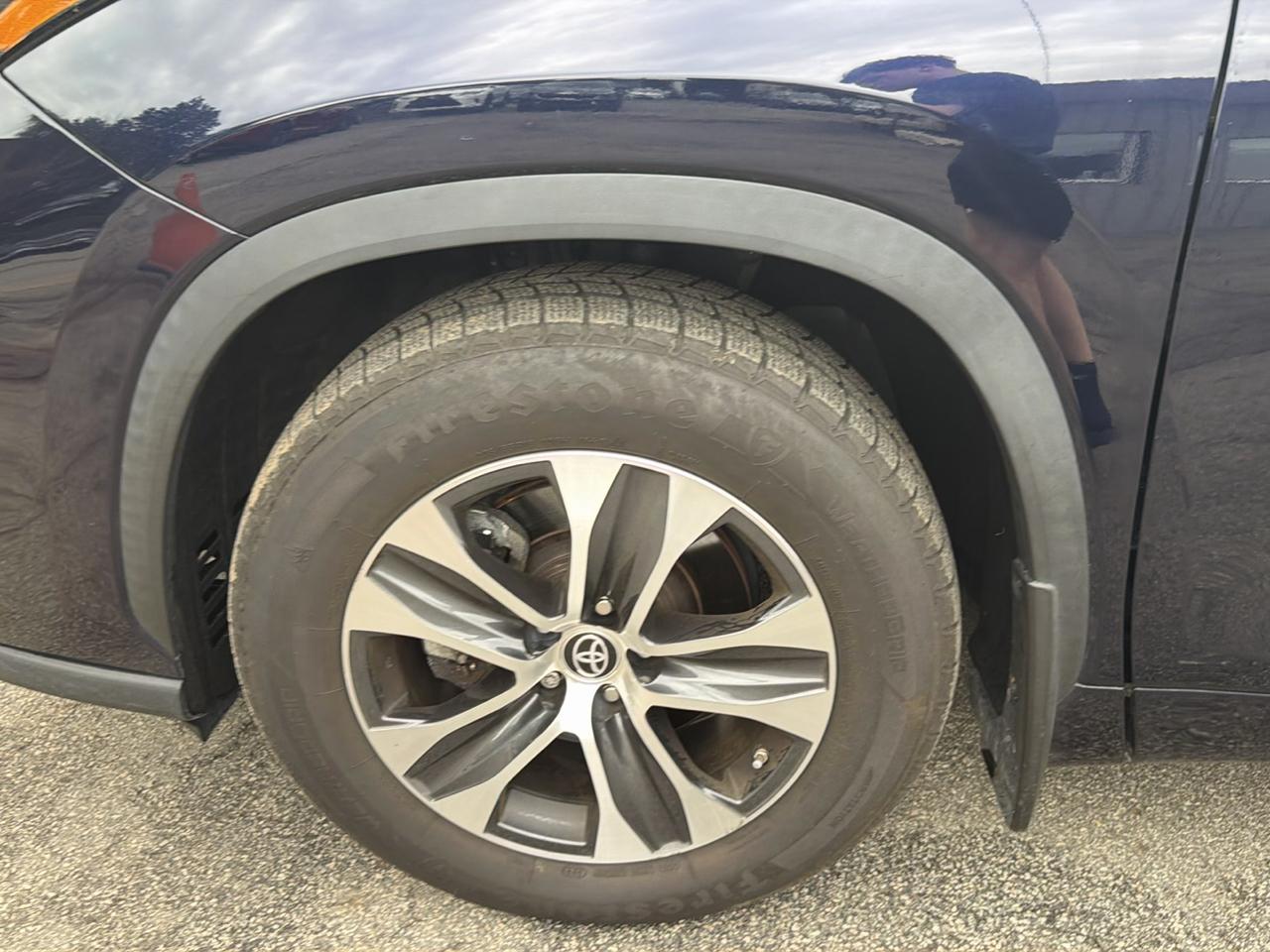 Toyota Highlander XLE AWD (Natl) 2021