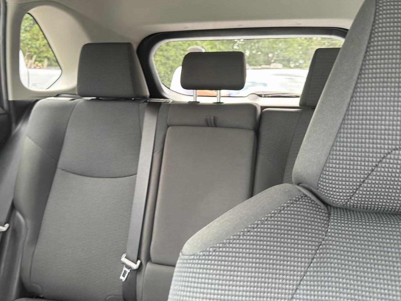 Toyota RAV4 LE AWD (Natl) 2023
