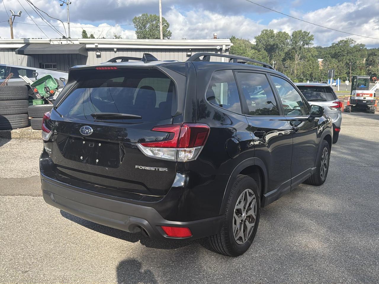Subaru Forester Premium CVT 2023