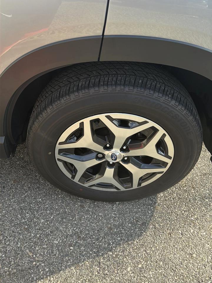 Subaru Forester Premium CVT 2023
