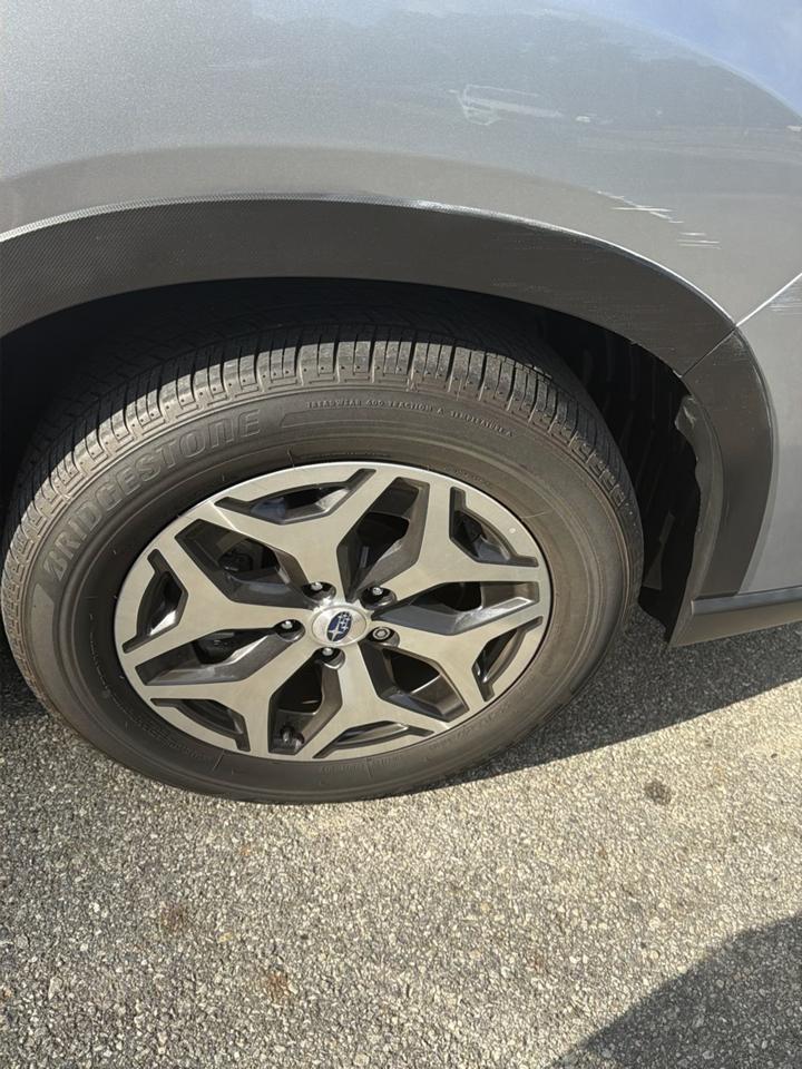 Subaru Forester Premium CVT 2023
