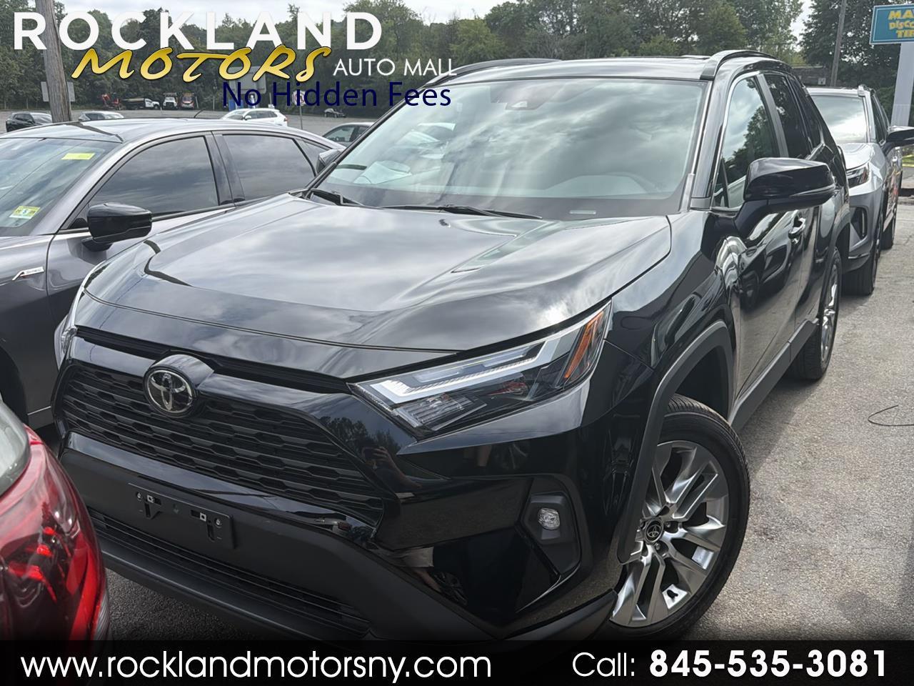 Toyota RAV4 XLE Premium AWD (Natl) 2024