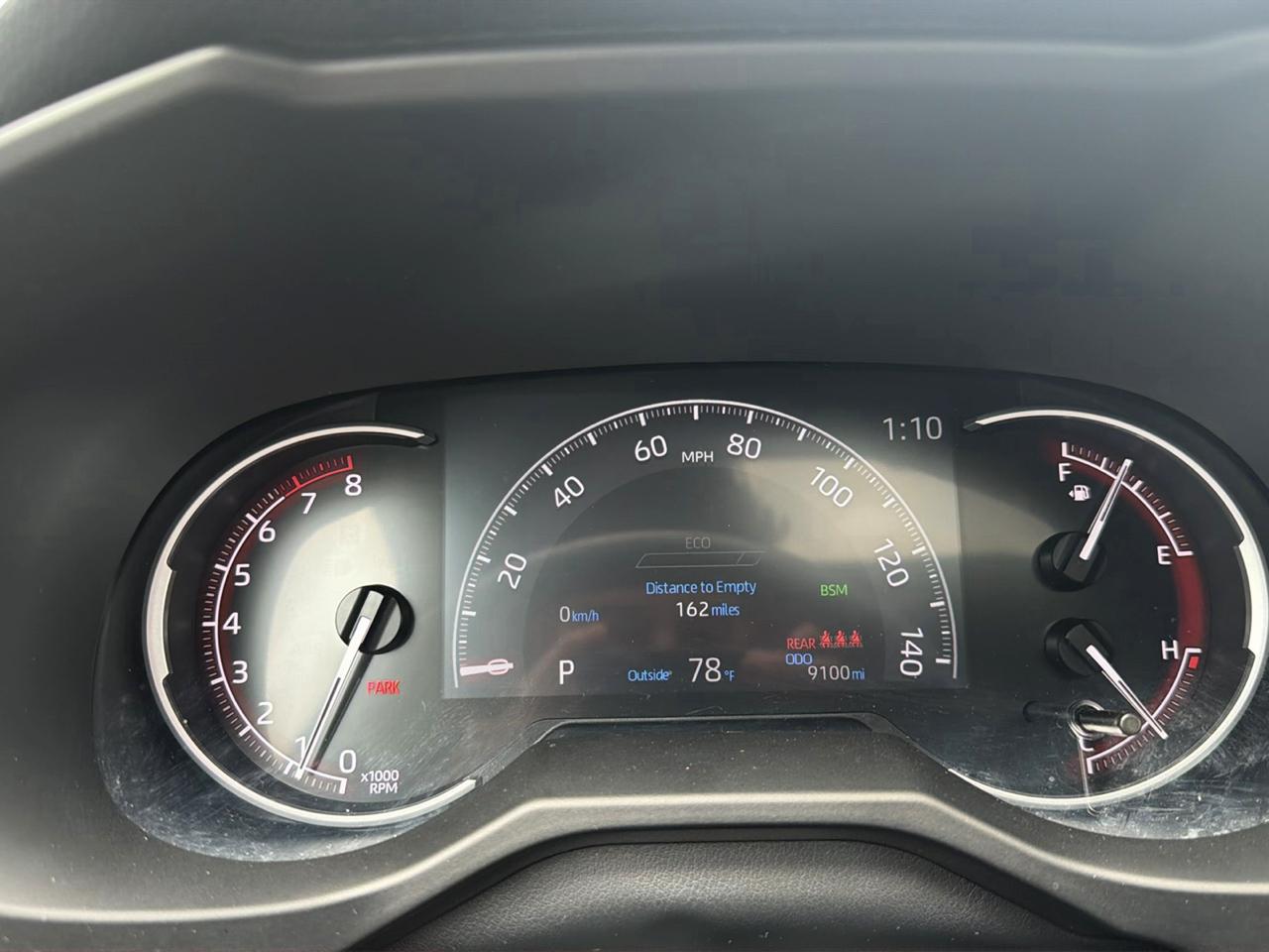 Toyota RAV4 XLE Premium AWD (Natl) 2024