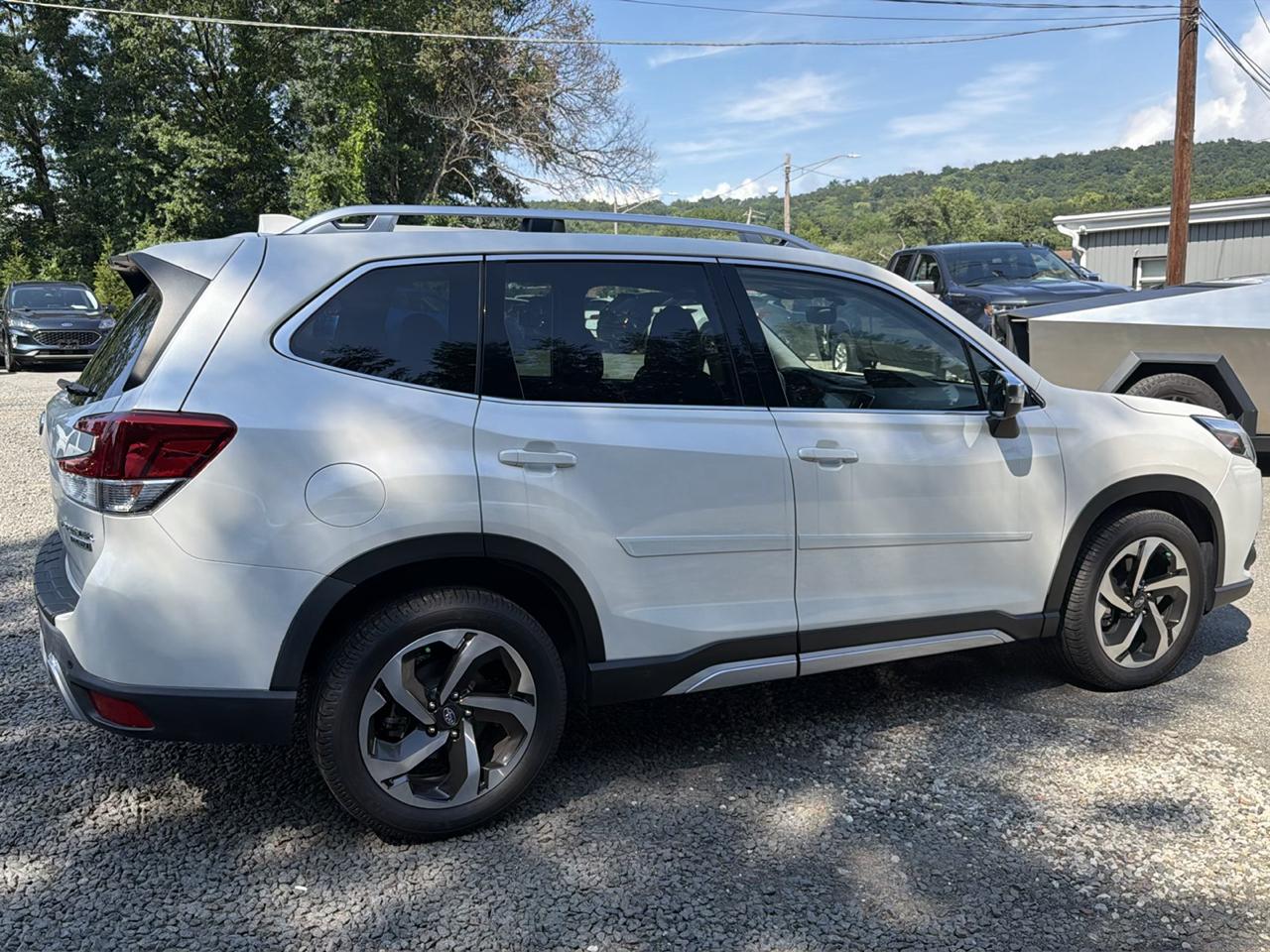 Subaru Forester Touring CVT 2022