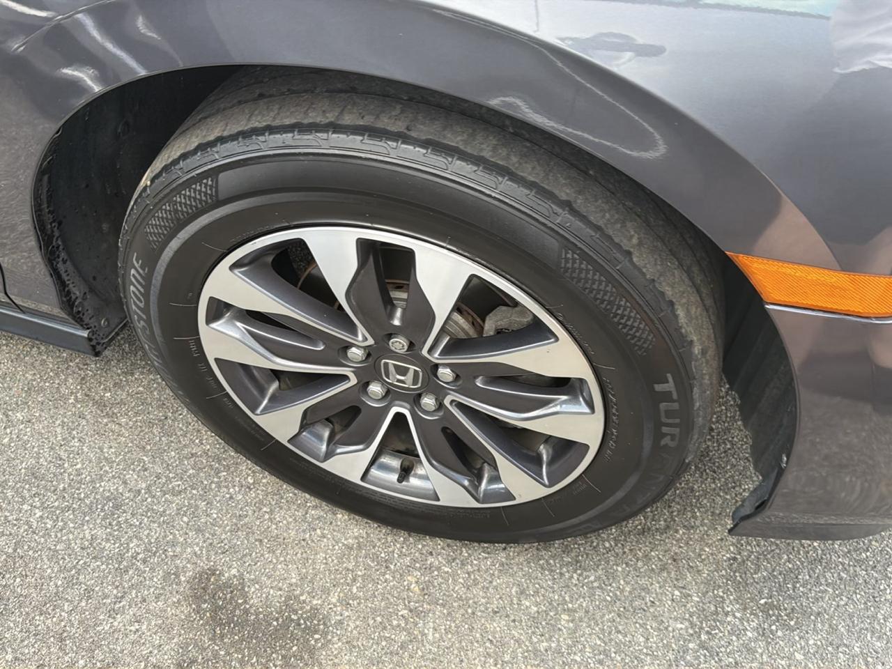 Honda Odyssey EX-L Auto 2024