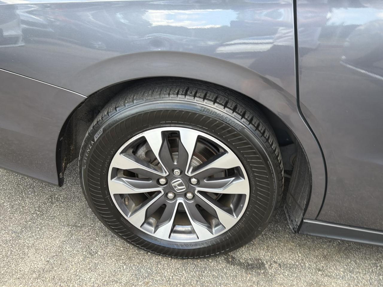 Honda Odyssey EX-L Auto 2024