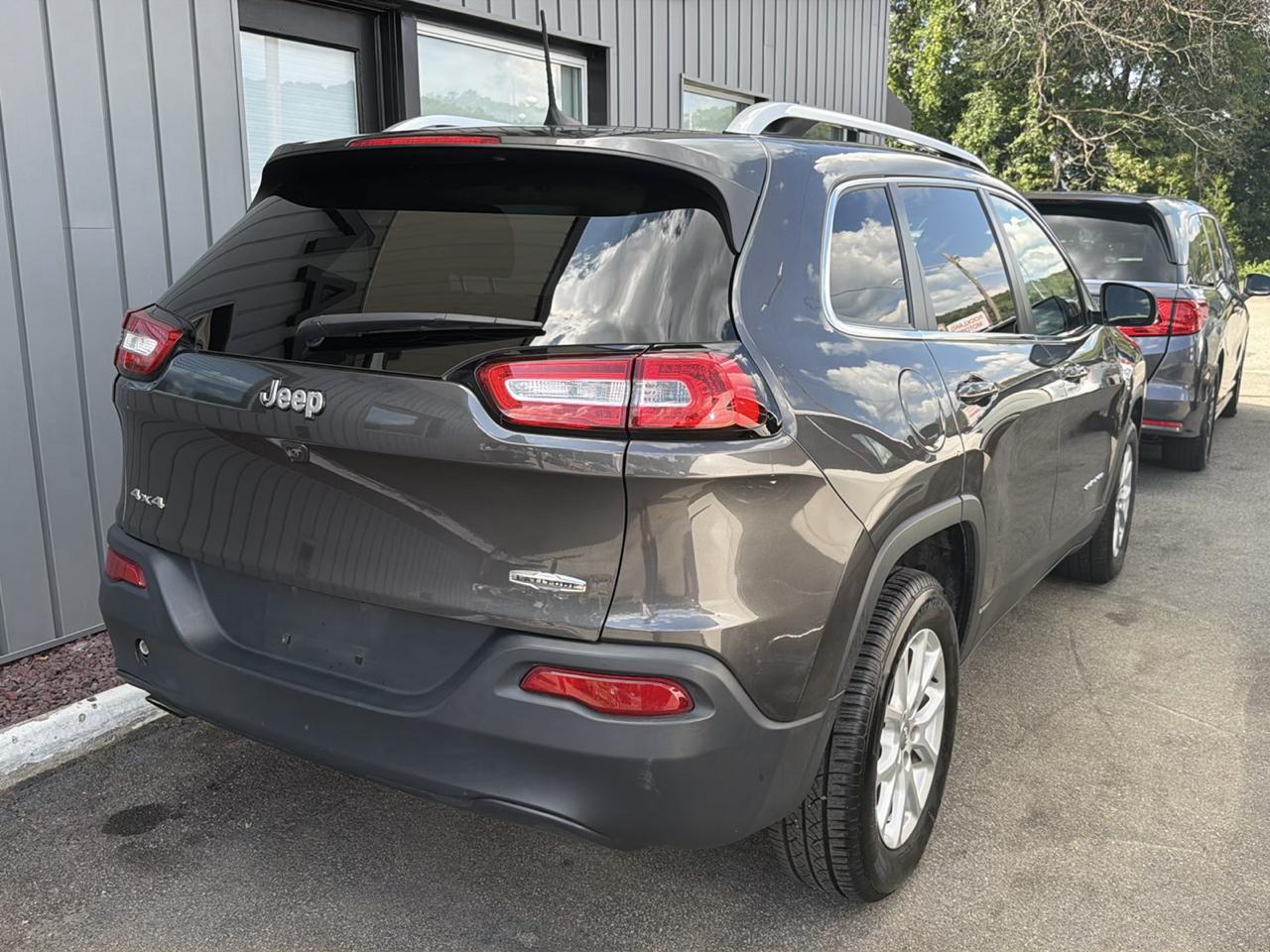 Jeep Cherokee 4WD 4dr Latitude 2016