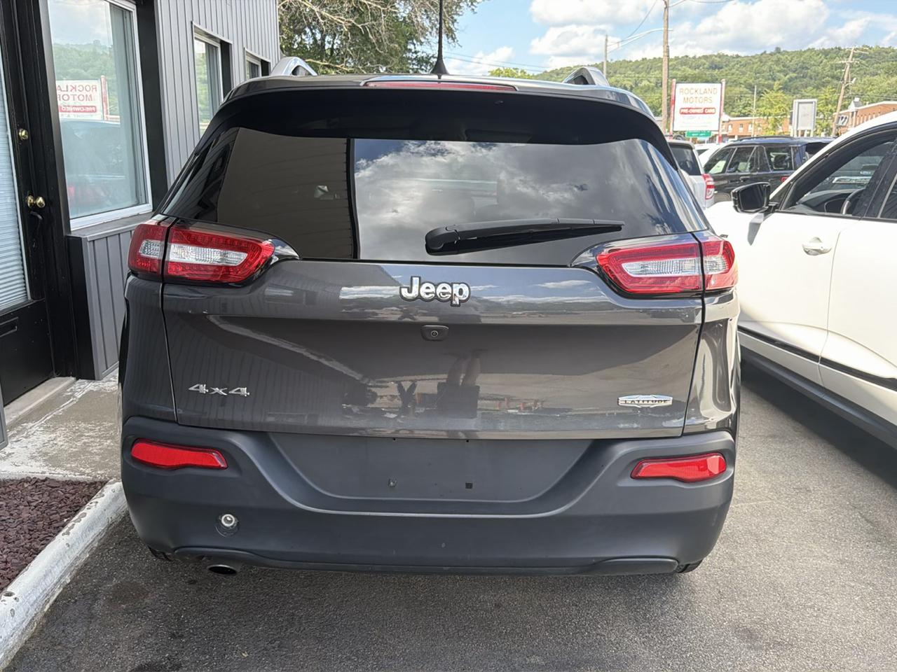 Jeep Cherokee 4WD 4dr Latitude 2016