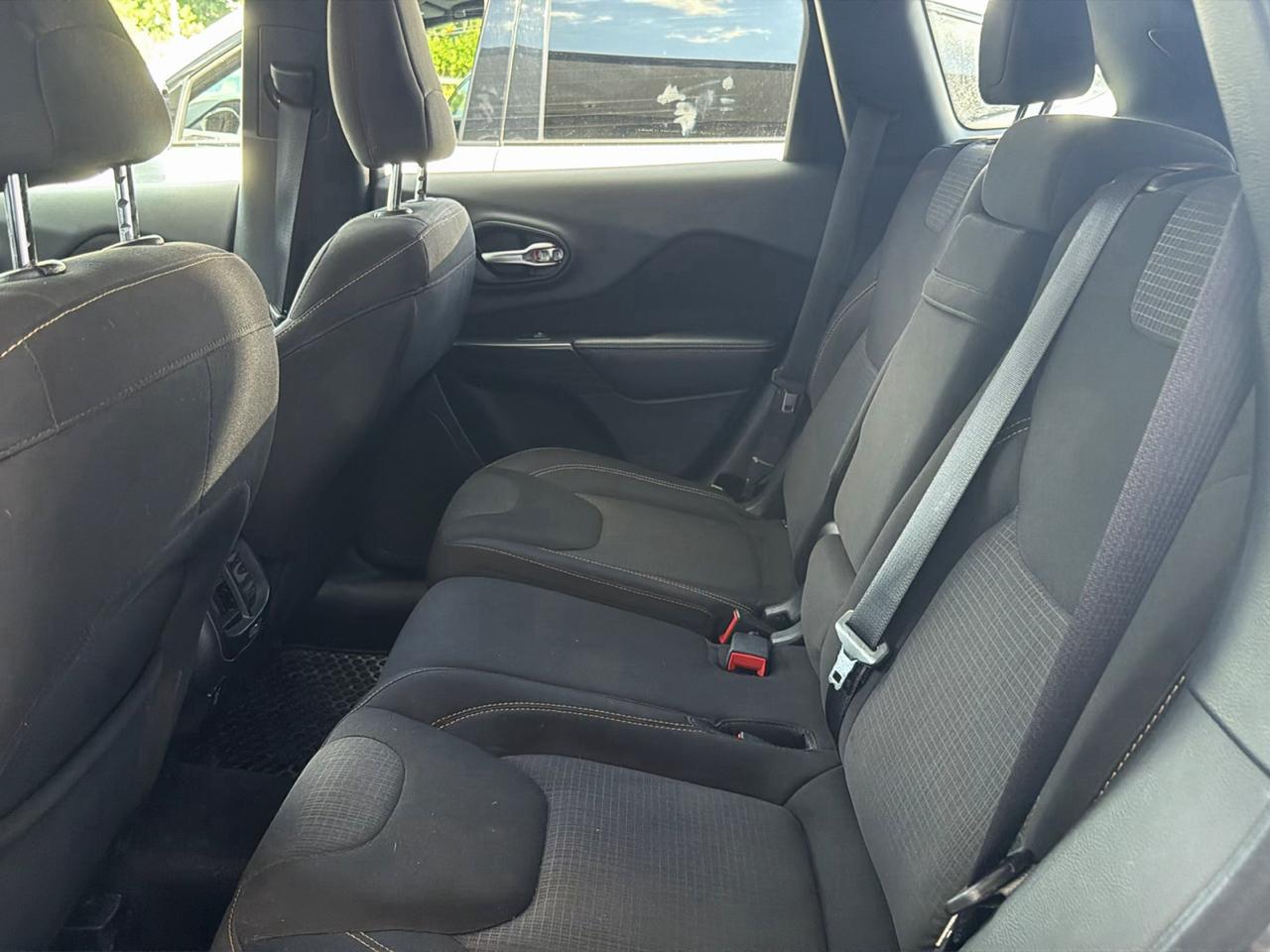 Jeep Cherokee 4WD 4dr Latitude 2016