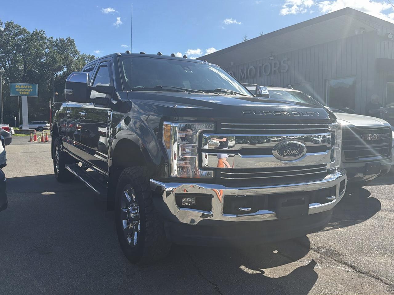 Ford Super Duty F-250 SRW King Ranch 4WD Crew Cab 8' Box 2017