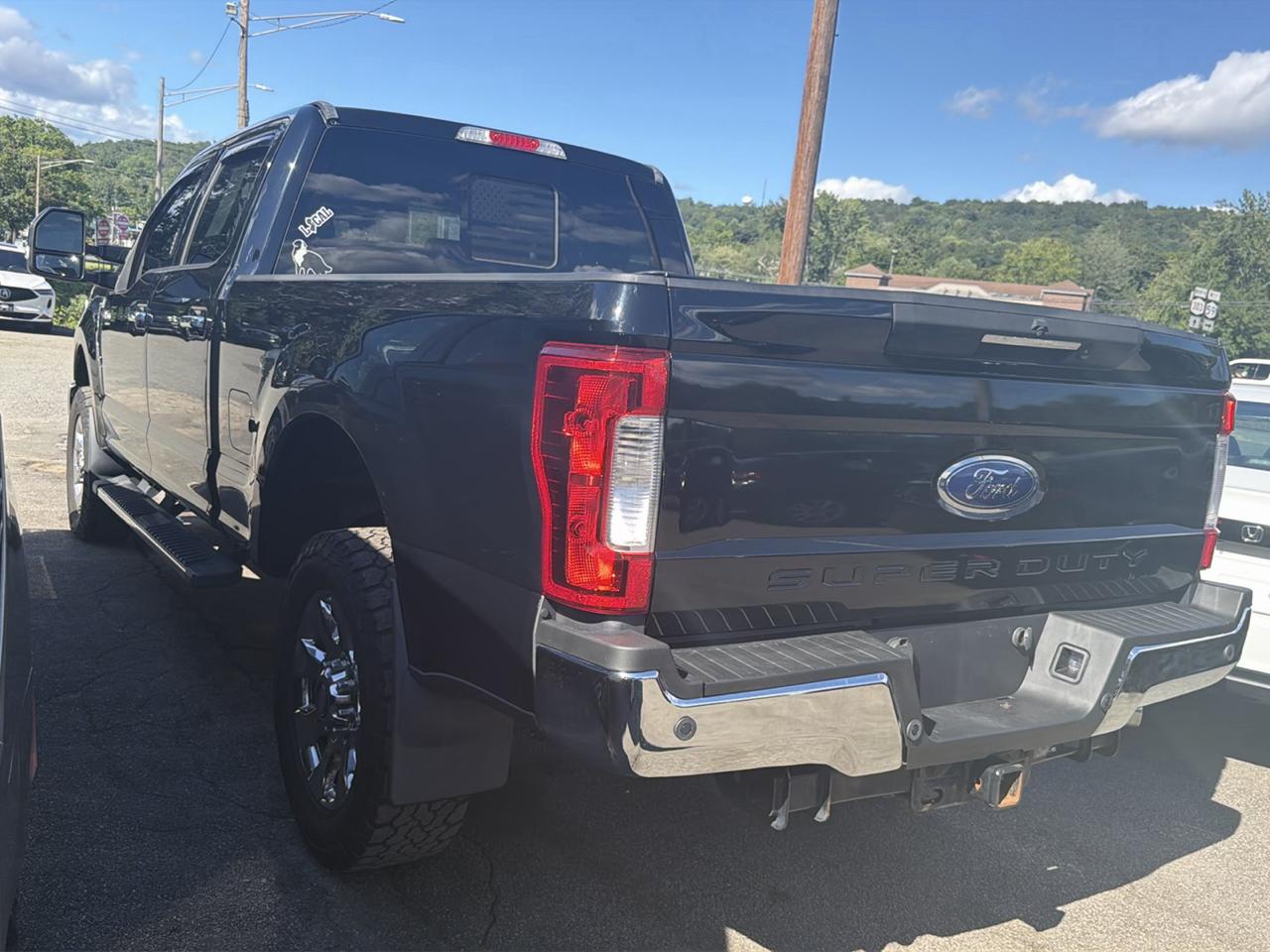 Ford Super Duty F-250 SRW King Ranch 4WD Crew Cab 8' Box 2017