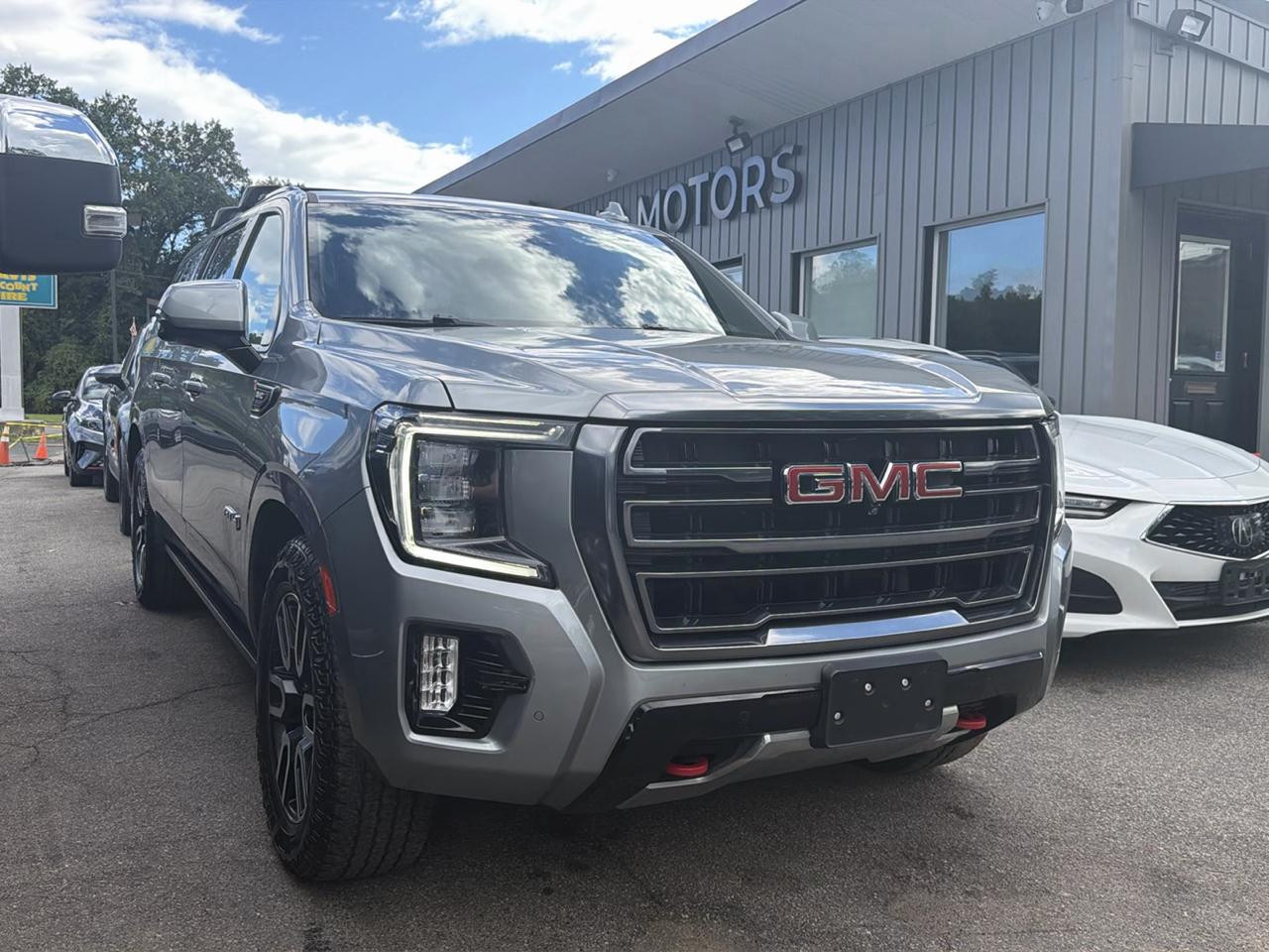 GMC Yukon XL 4WD 4dr AT4 2023