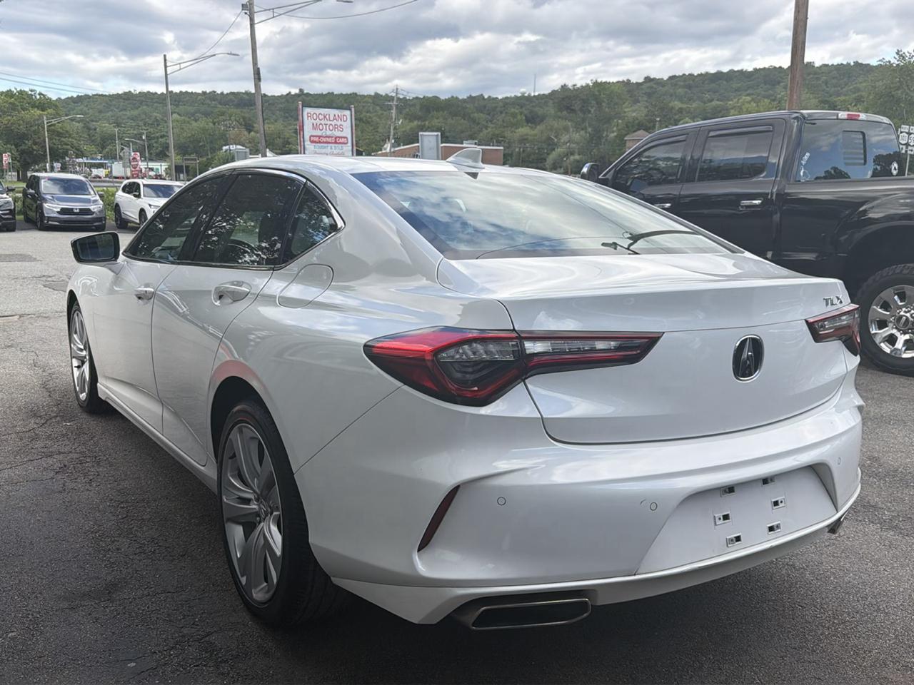 Acura TLX FWD w/Technology Package 2023