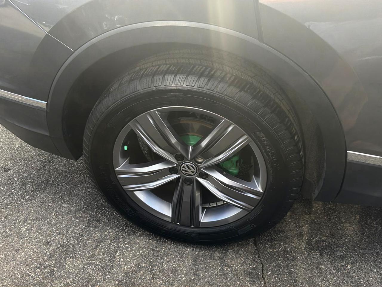 Volkswagen Tiguan 2.0T SEL Premium 4MOTION 2018