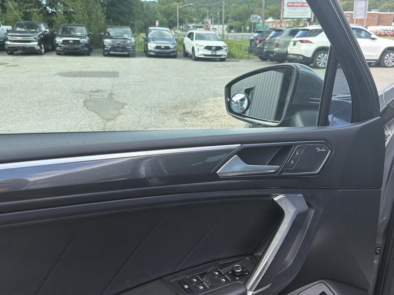 Volkswagen Tiguan 2.0T SEL Premium 4MOTION 2018