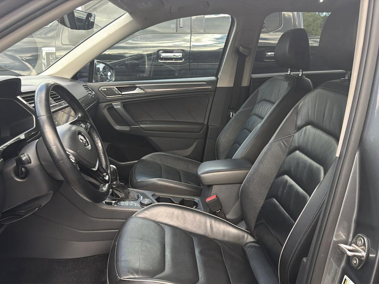 Volkswagen Tiguan 2.0T SEL Premium 4MOTION 2018