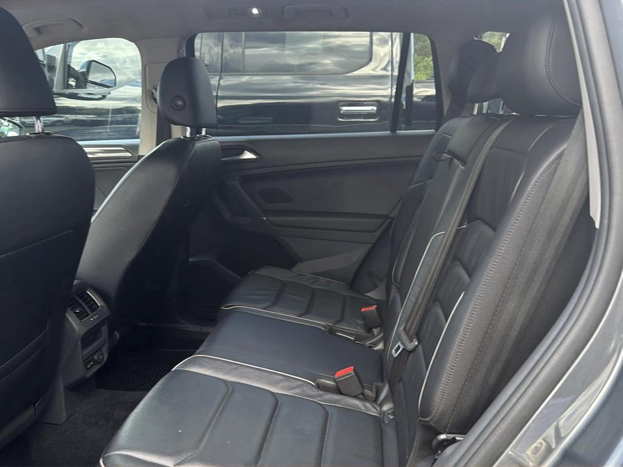 Volkswagen Tiguan 2.0T SEL Premium 4MOTION 2018