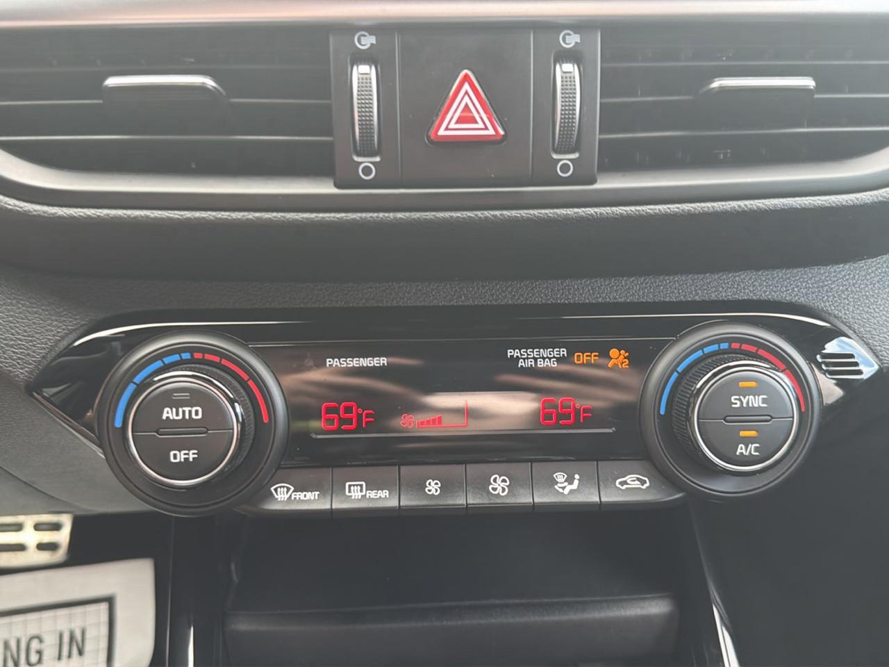 Kia Forte GT-Line IVT 2023