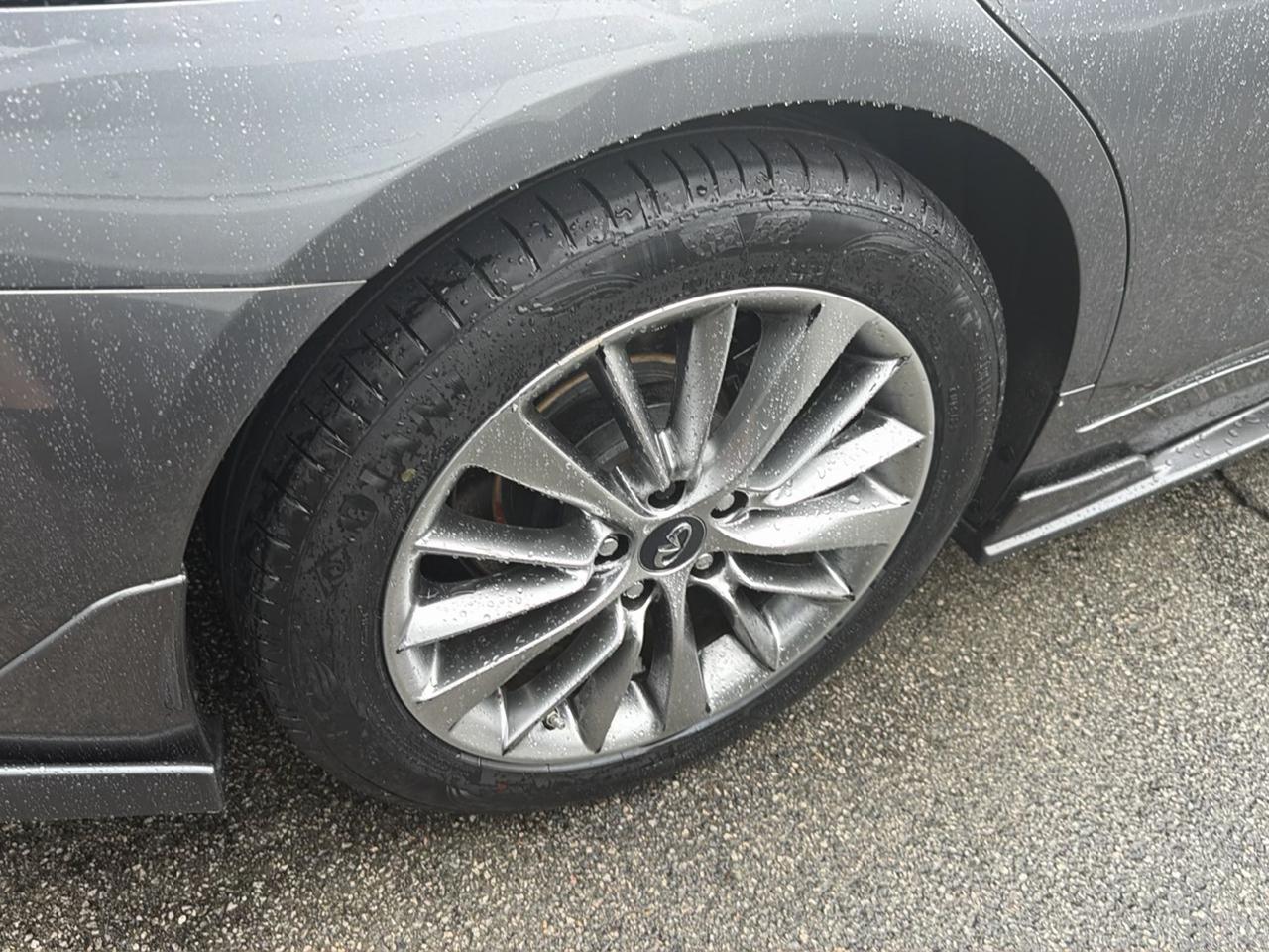 Infiniti Q50 3.0t LUXE AWD 2019
