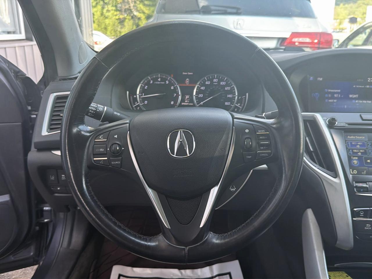 Acura TLX FWD V6 w/Technology Pkg 2017