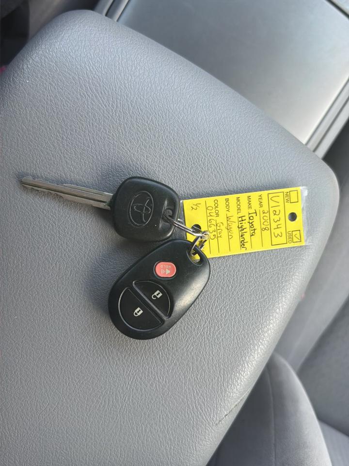 Toyota Highlander 4WD 4dr Base (Natl) 2008