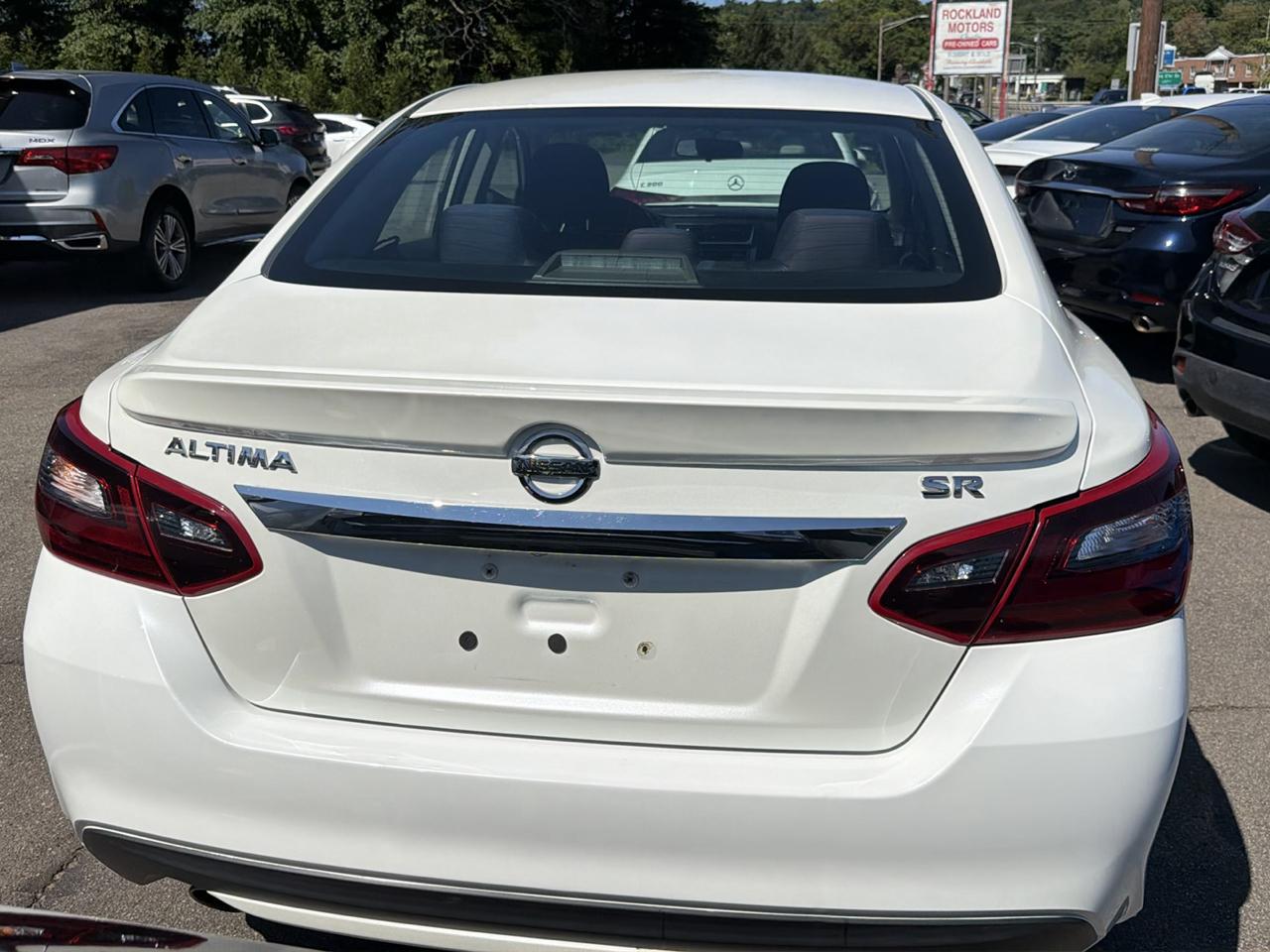 Nissan Altima 2.5 SR Sedan 2018