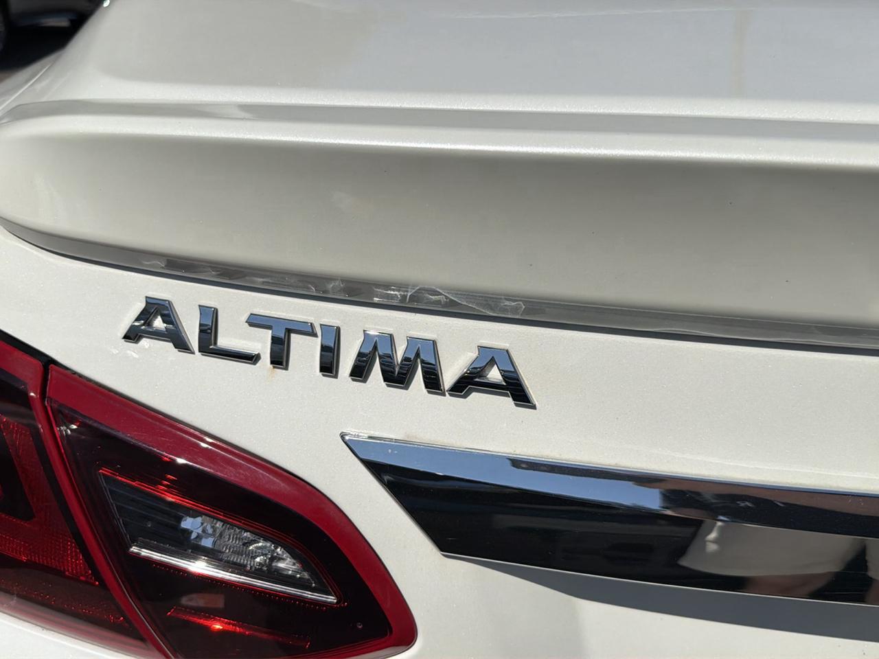 Nissan Altima 2.5 SR Sedan 2018