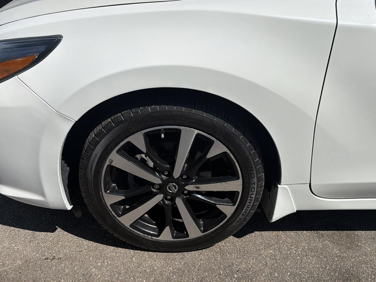 Nissan Altima 2.5 SR Sedan 2018