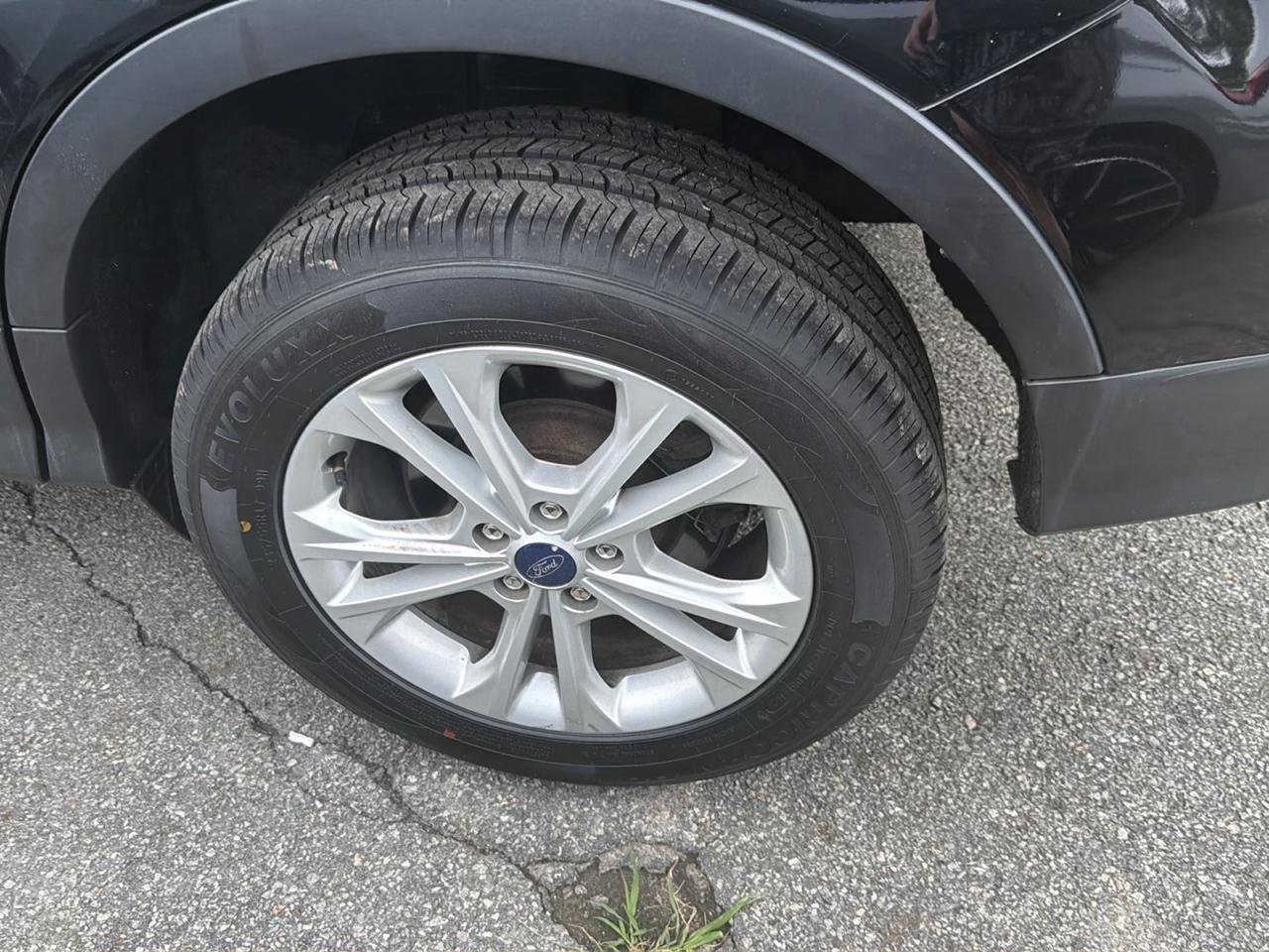 Ford Escape SEL 4WD 2018