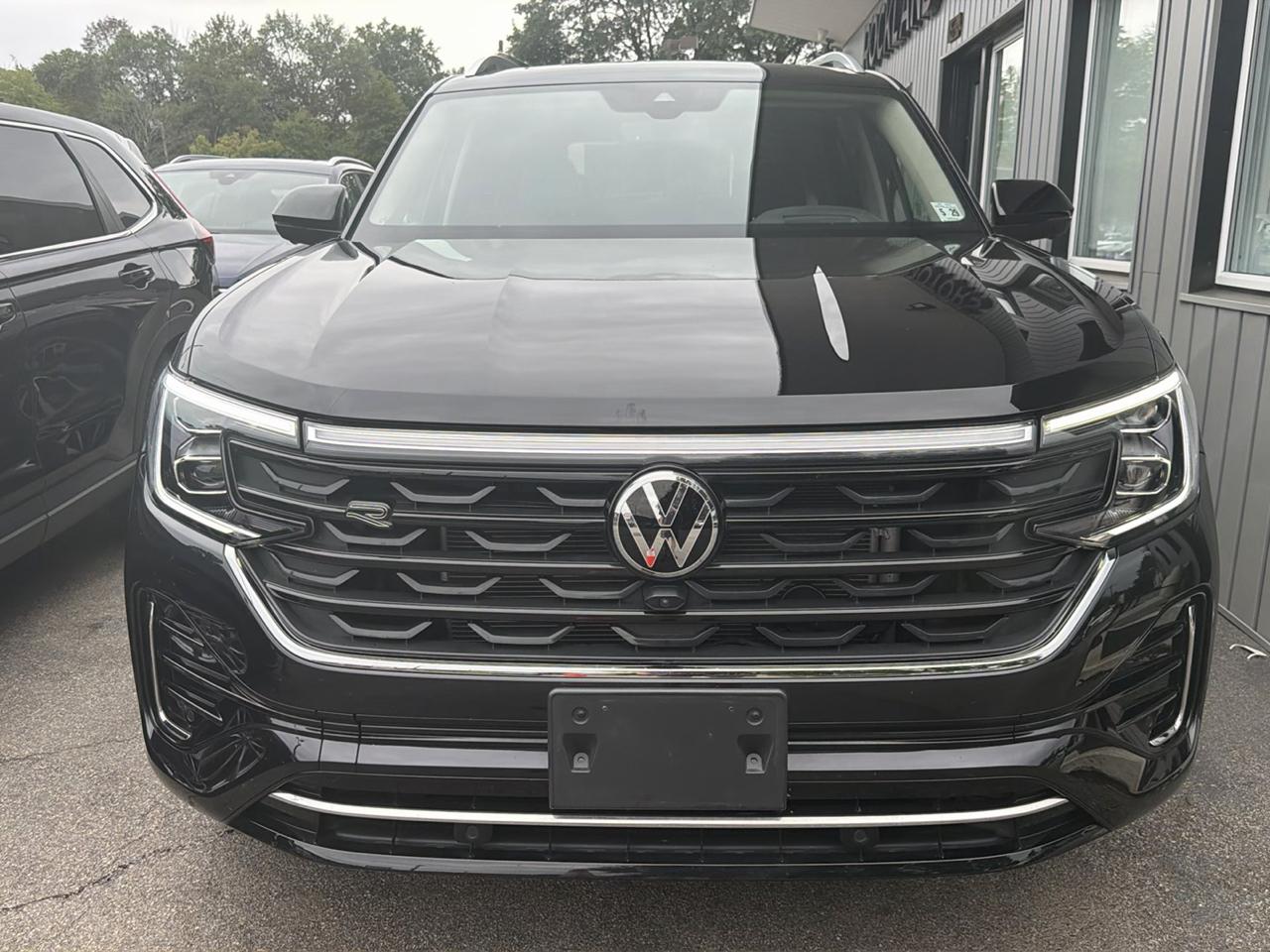 Volkswagen Atlas 2.0T SEL Premium R-Line 4MOTION 2024