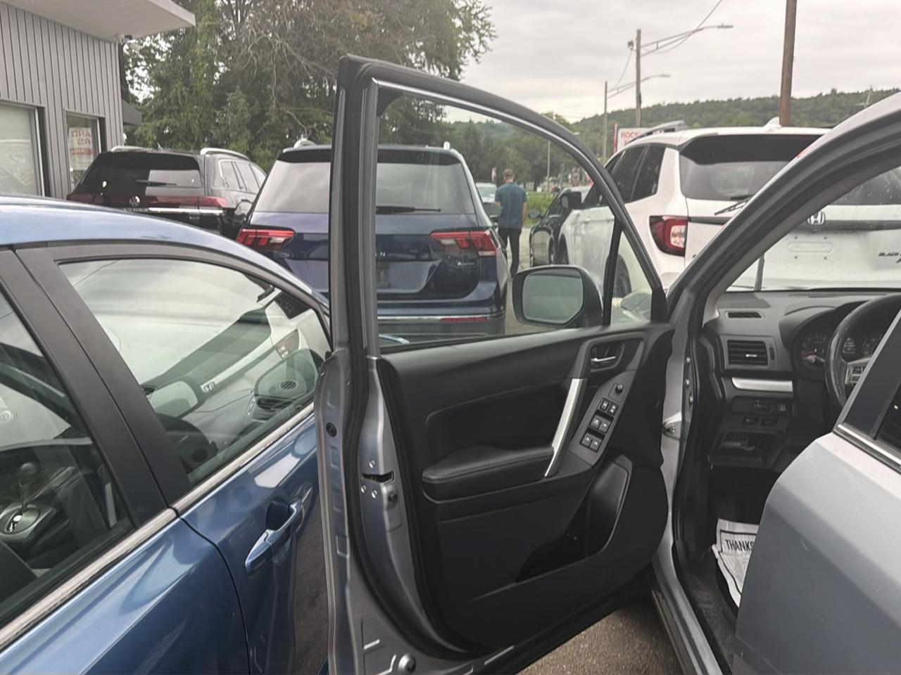 Subaru Forester 4dr Auto 2.5i Limited PZEV 2014