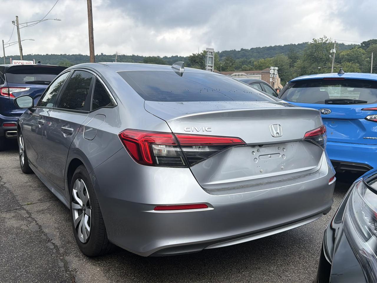 Honda Civic Sedan LX CVT 2024