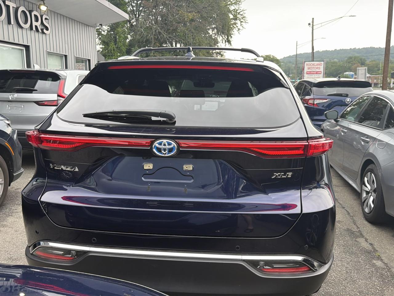 Toyota Venza XLE 2023