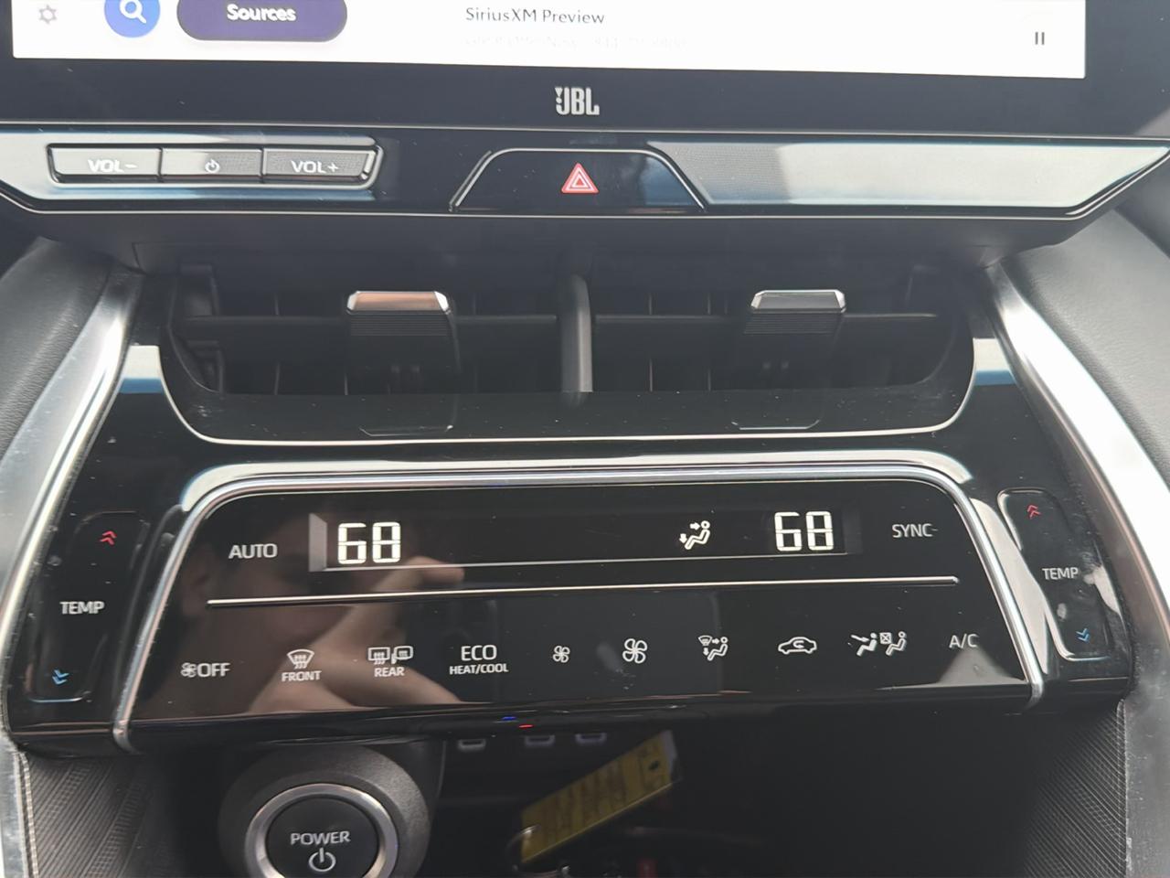 Toyota Venza XLE 2023