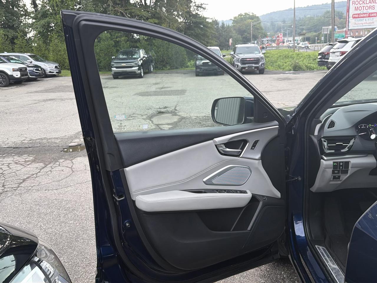 Acura RDX SH-AWD w/Technology Package 2024