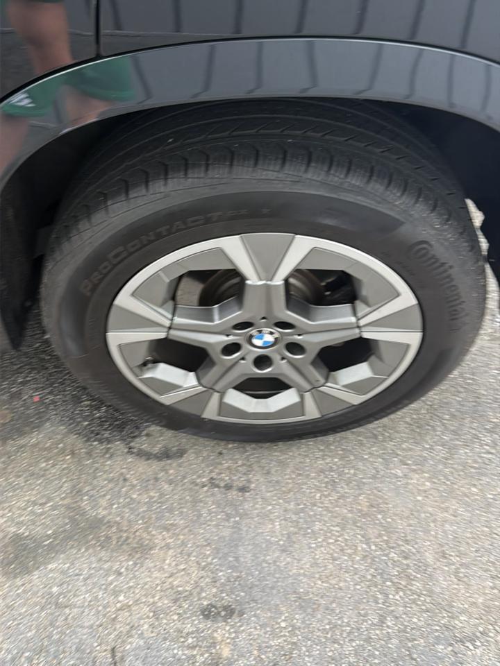 BMW X1 xDrive28i Sports Activity Vehicle 2023