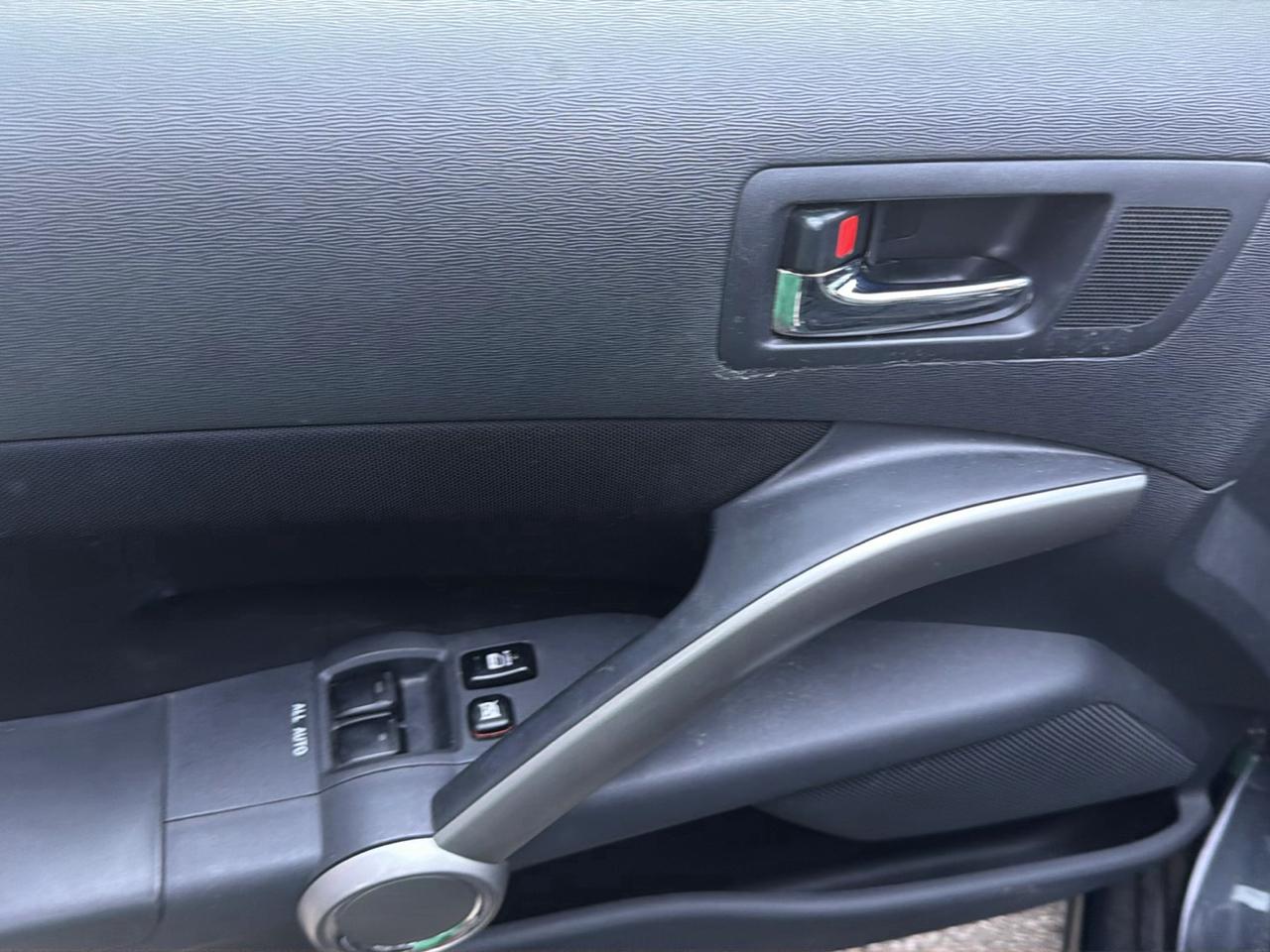 Scion tC 2dr HB Man Spec (Natl) 2008