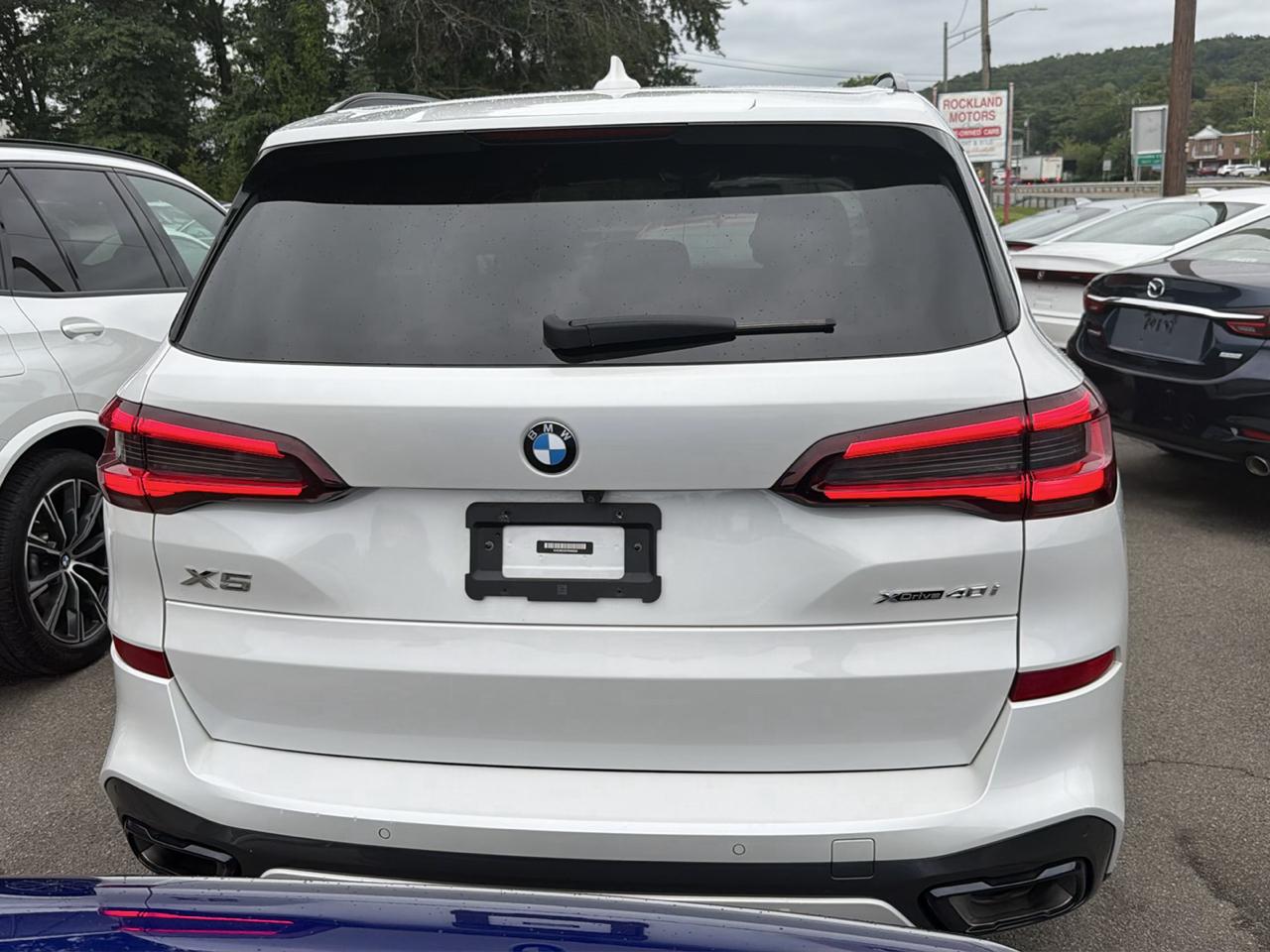 BMW X5 xDrive40i Sports Activity Vehicle 2023