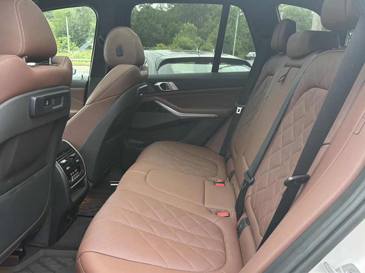 BMW X5 xDrive40i Sports Activity Vehicle 2023