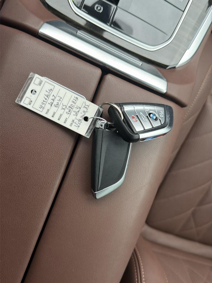 BMW X5 xDrive40i Sports Activity Vehicle 2023